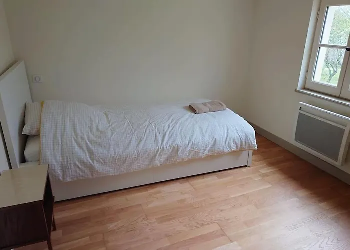 Сasa de vacaciones Charmante Maison De Village Avec Linge Fourni - A 12km *