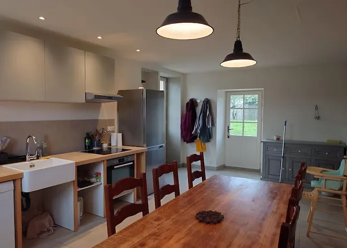 Charmante Maison De Village Avec Linge Fourni - A 12km Сasa de vacaciones La Jonchere