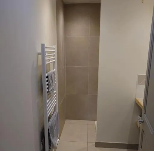 Сasa de vacaciones Charmante Maison De Village Avec Linge Fourni - A 12km La Jonchere