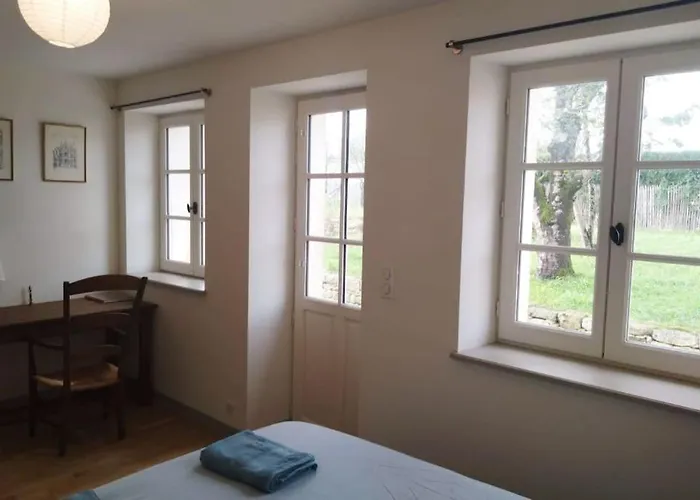 Charmante Maison De Village Avec Linge Fourni - A 12km