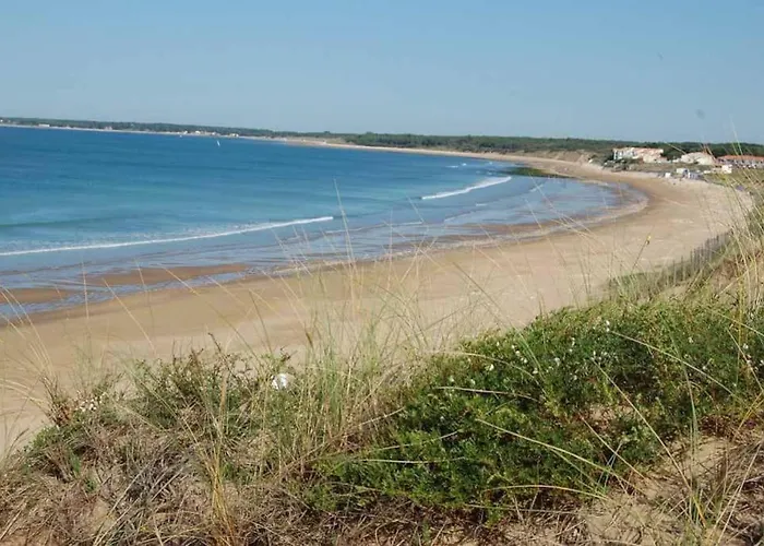 Charmante Maison De Village Avec Linge Fourni - A 12km *